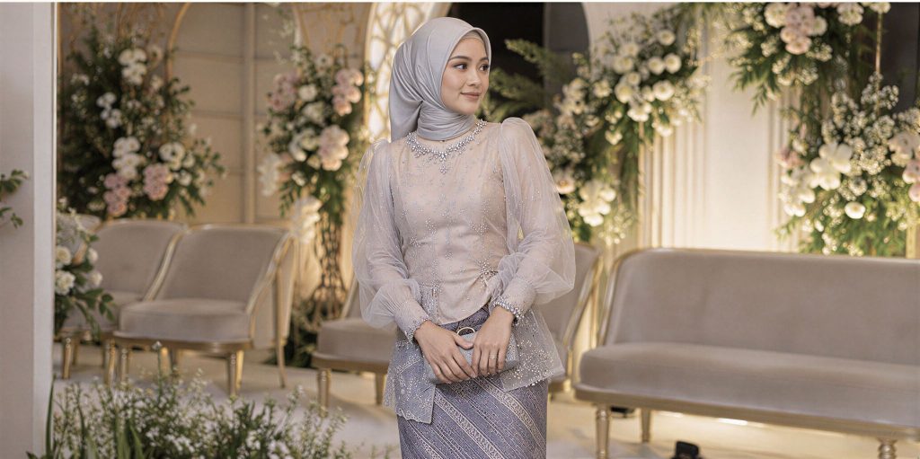 Kebaya Organza Modern Hijab